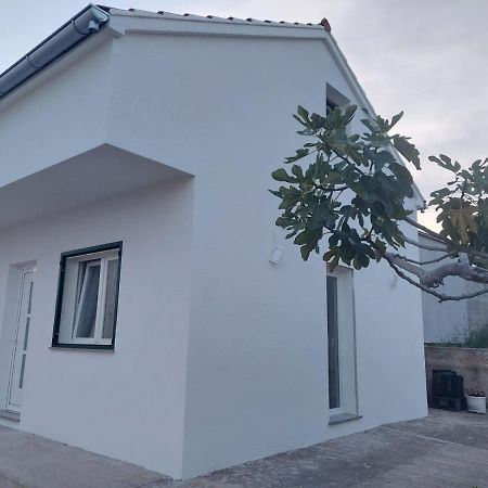 Your Private Summer House Водице Экстерьер фото